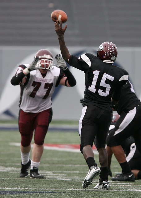 凌空斩世界波，王燊超当选中超官方第29轮最佳球员