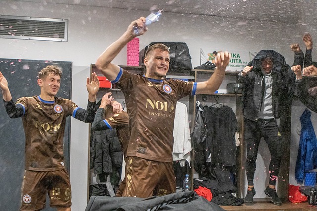 的比赛后都 的比赛后都